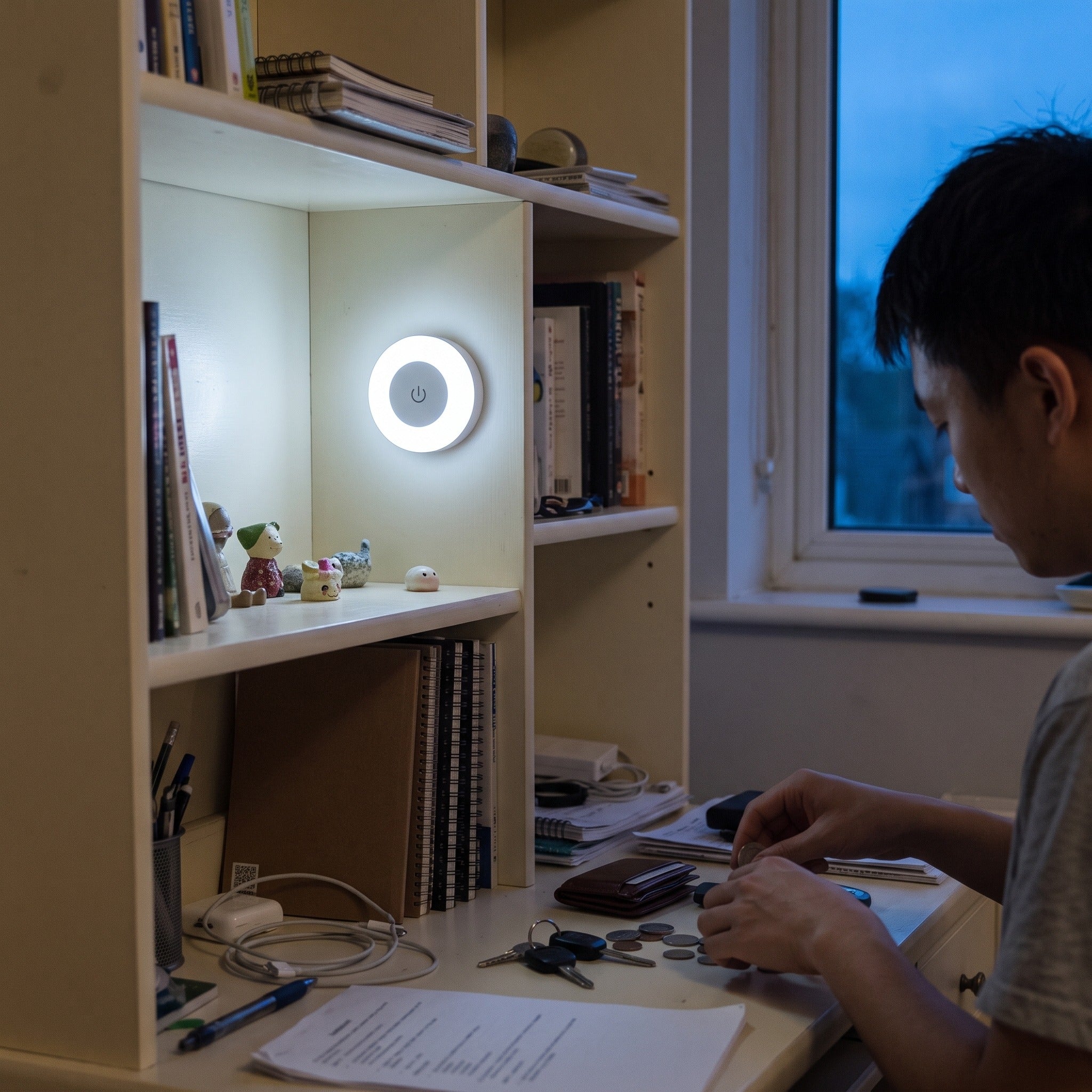 Little Glow Adding Local Desk Light